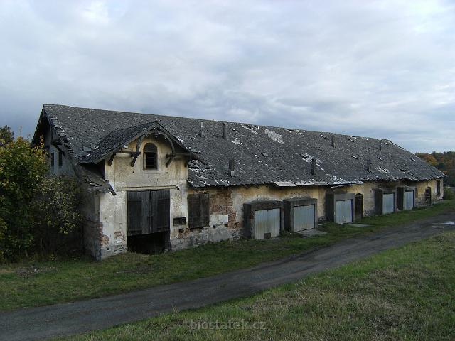 DSCF3676.JPG - také takovéhle skvosty má Valeč, že by čekaly na využití?