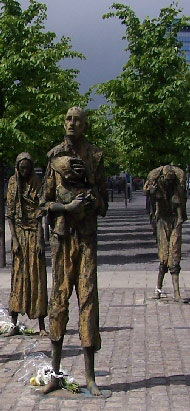 dublinský památník obětem hladomoru v letech 1845-49 dublinský památník obětem hladomoru v letech 1945-49